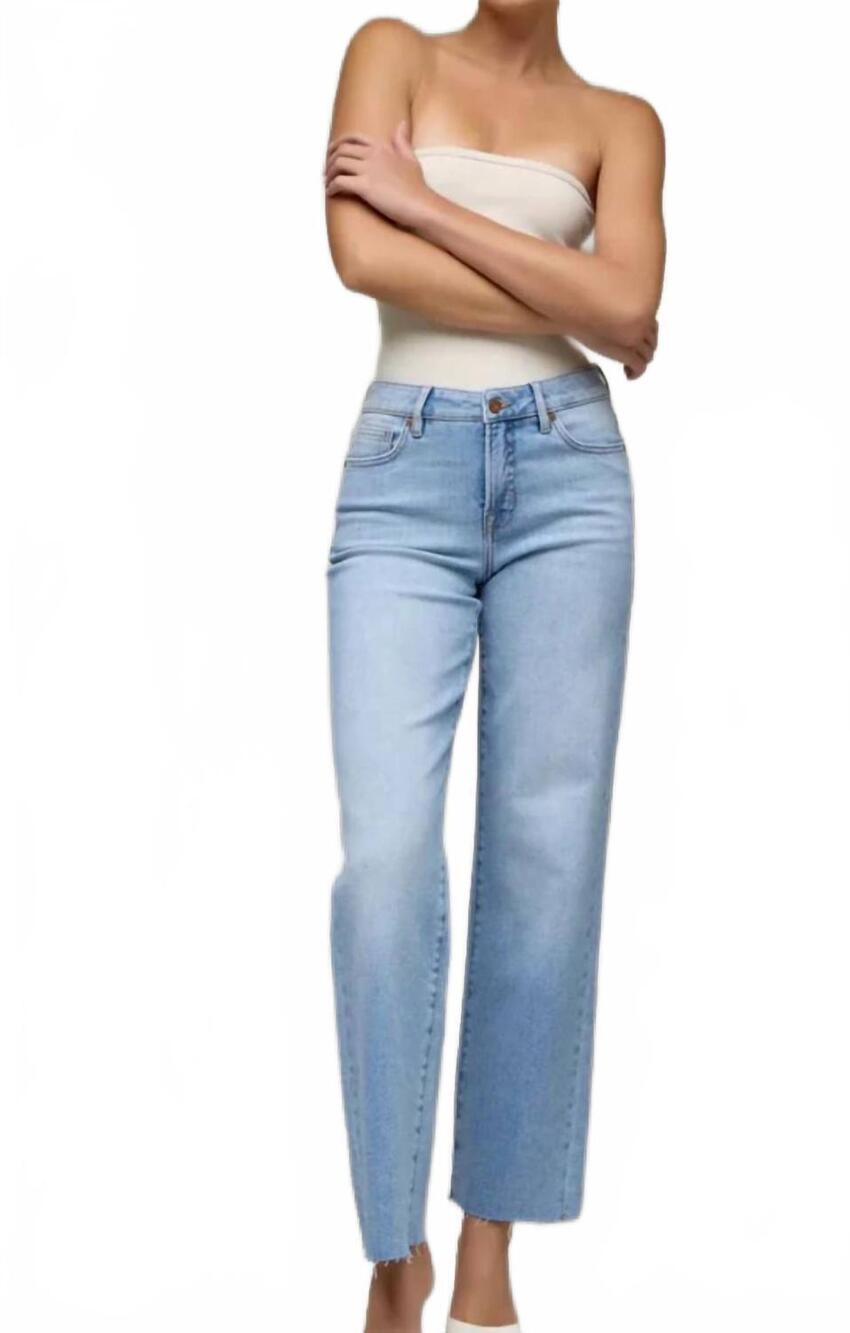 NEW HIDDEN ella straight leg jeans in medium light denim